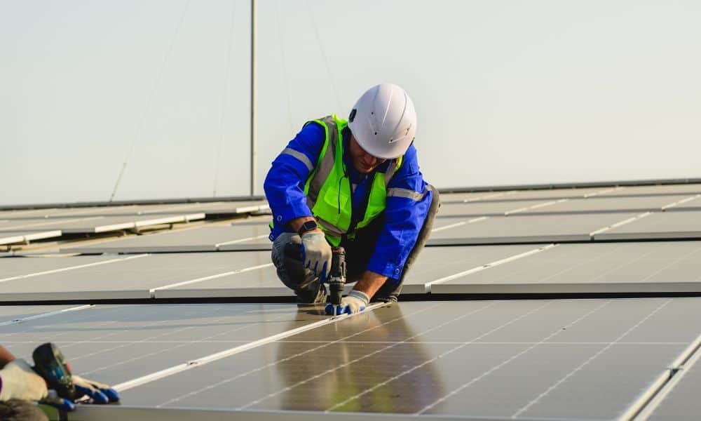 How-To-Tell-If-Your-Solar-Panels-Are-Working
